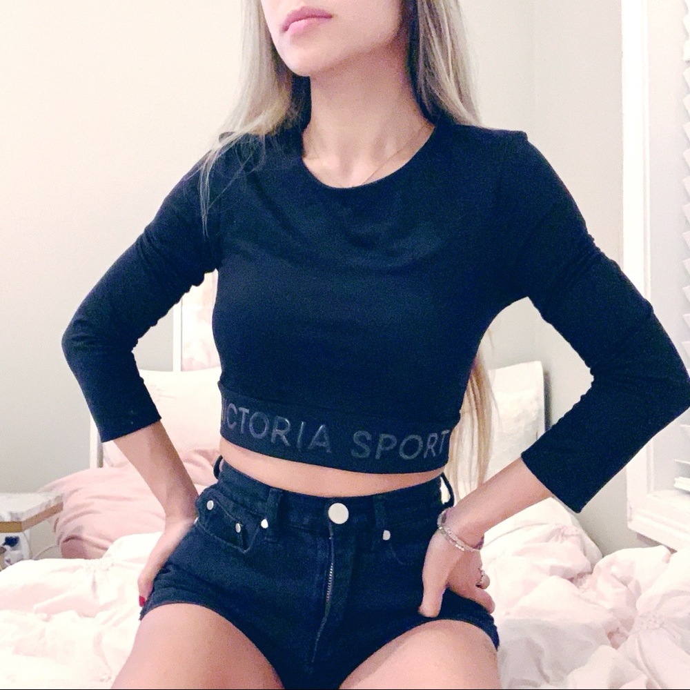 Victoria’s Secret Sport Crop Top